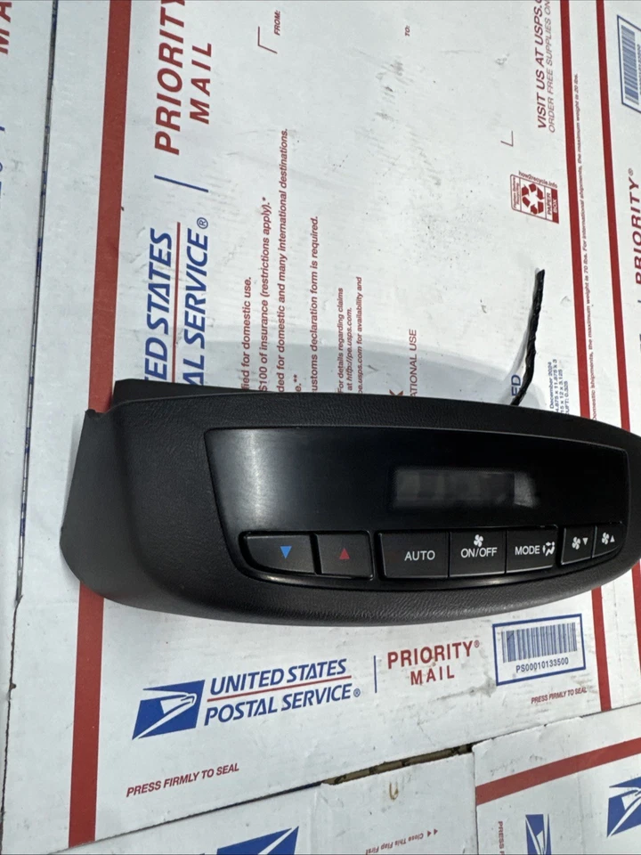 Acura MDX 2010 2011 2012 2013 trasero calor aire acondicionado temperatura climatización climatización Foto 3 de 4