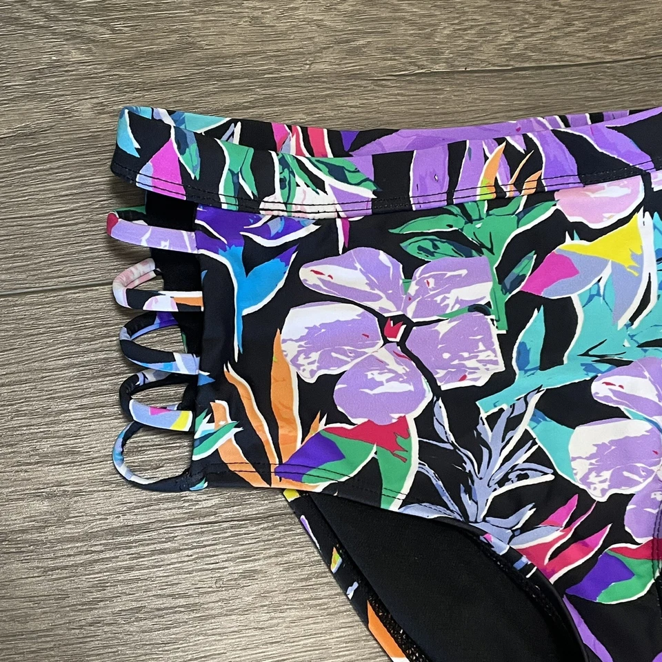 XOXO Floral Cintura Alta Bikini Parte Inferior Traje de Baño Talla Pequeña Nuevo con Etiquetas Tropical $50 Foto 2 de 4