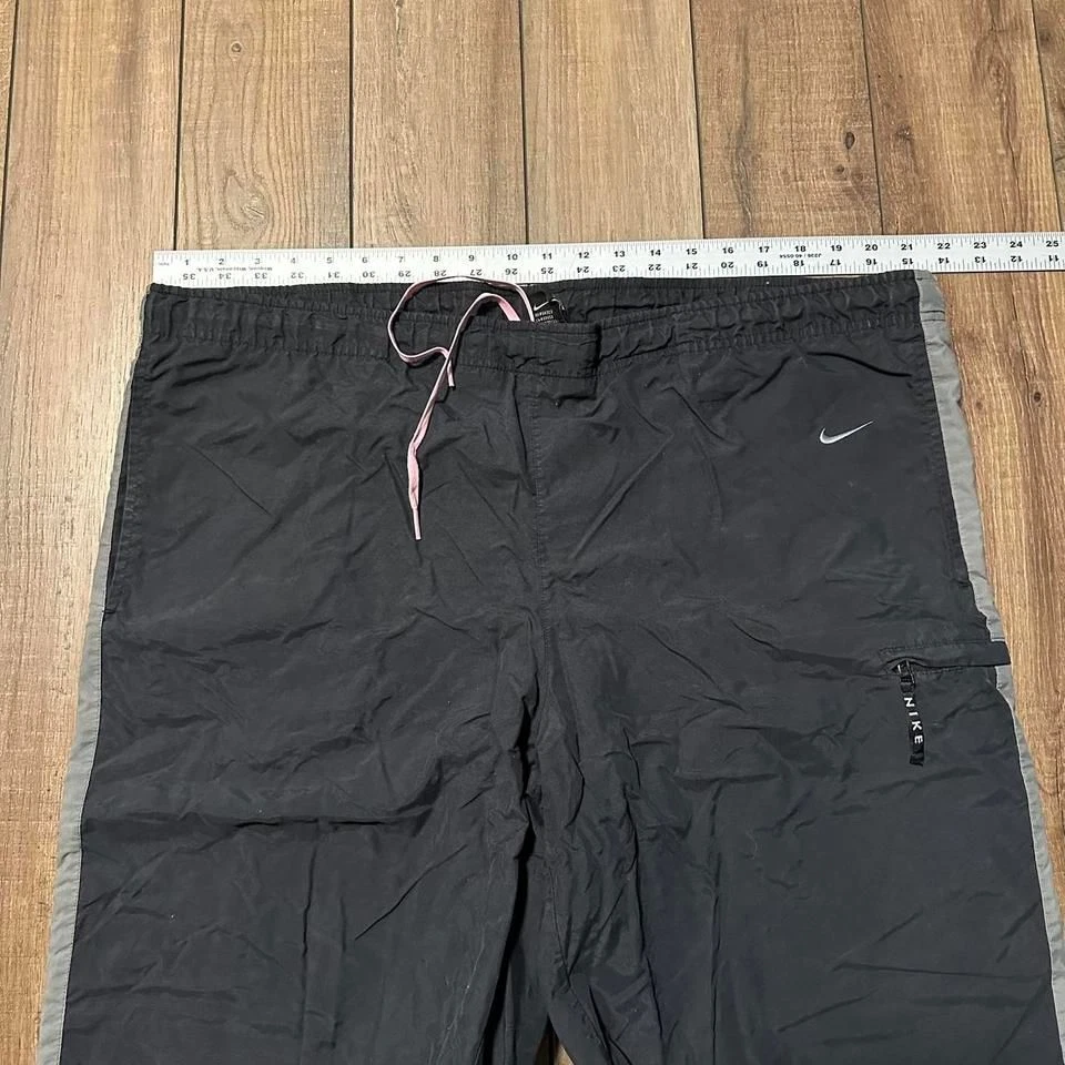 Y2K Nike spell out baggy black track pants size XL - Image 4 of 4