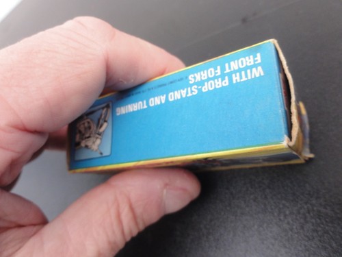 MATCHBOX LESNEY HONDARORA MOTORRAD Nr 18 Nr 15 - Bild 9 von 10