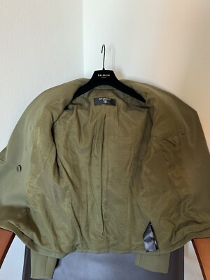 2,6k Stunning Authentic Balmain Khaki Gold Logo Buttons Wool