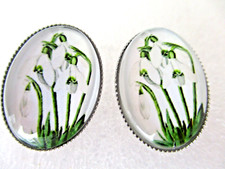 STAINLESS STEEL SNOWDROP FLOWER ART GLASS CABOCHON OVAL STUD EARRINGS 20MM