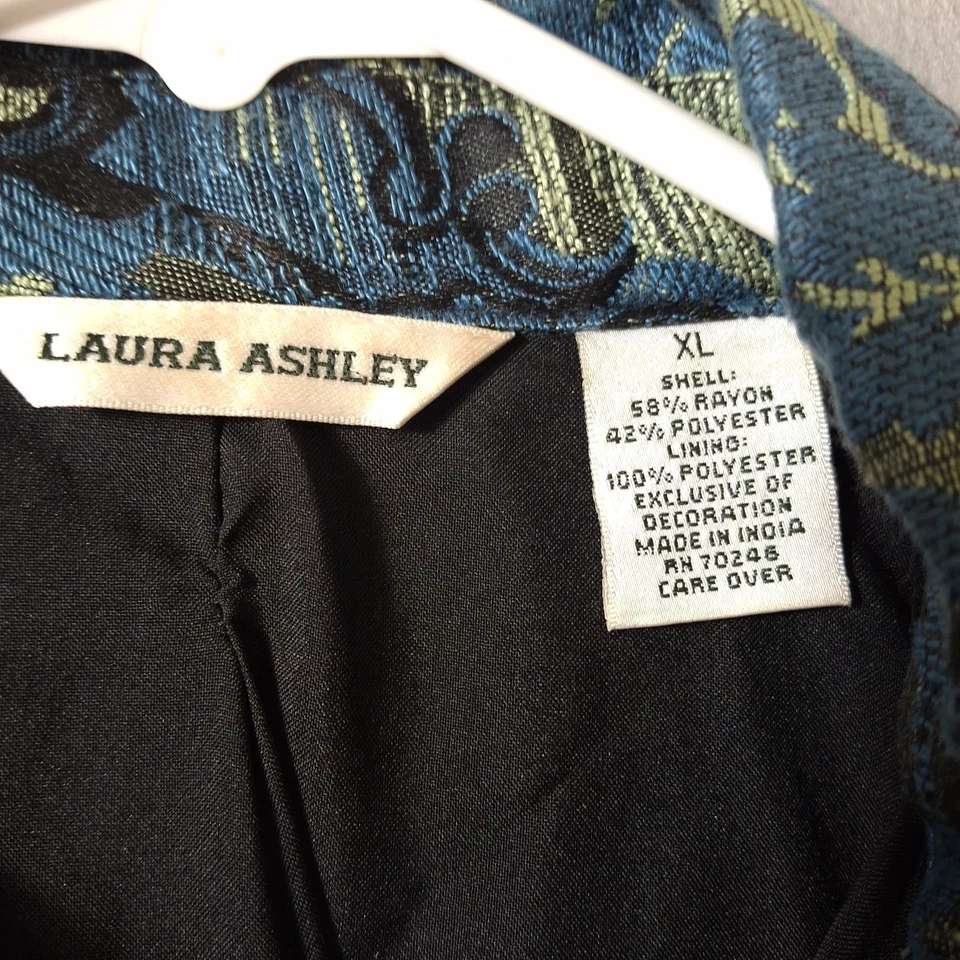 Женская куртка Laura Ashley XL из парчи/жаккарда сине-зеленая дамасская с цветочной подкладкой - Изображение 4 из 4