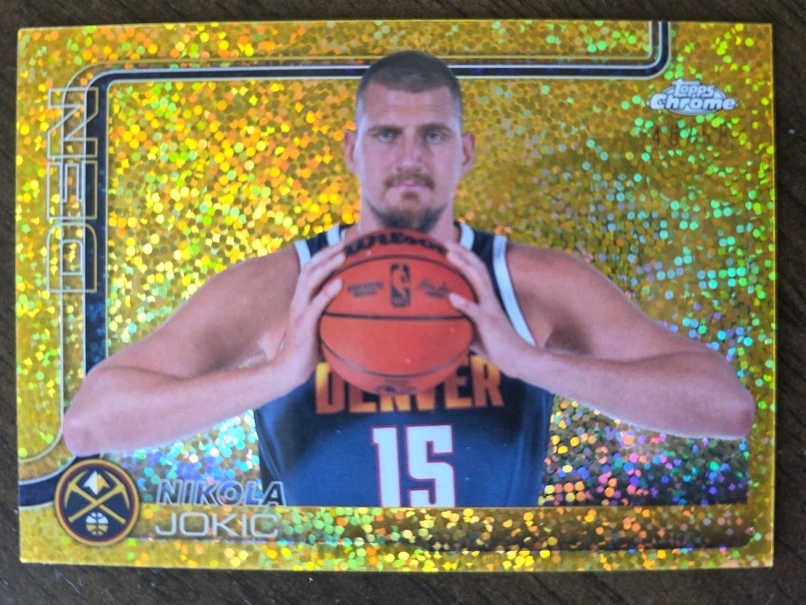 2025-26 Topps Chrome Basketball Nikola Jokic Gold Speckle Variation /50 #25