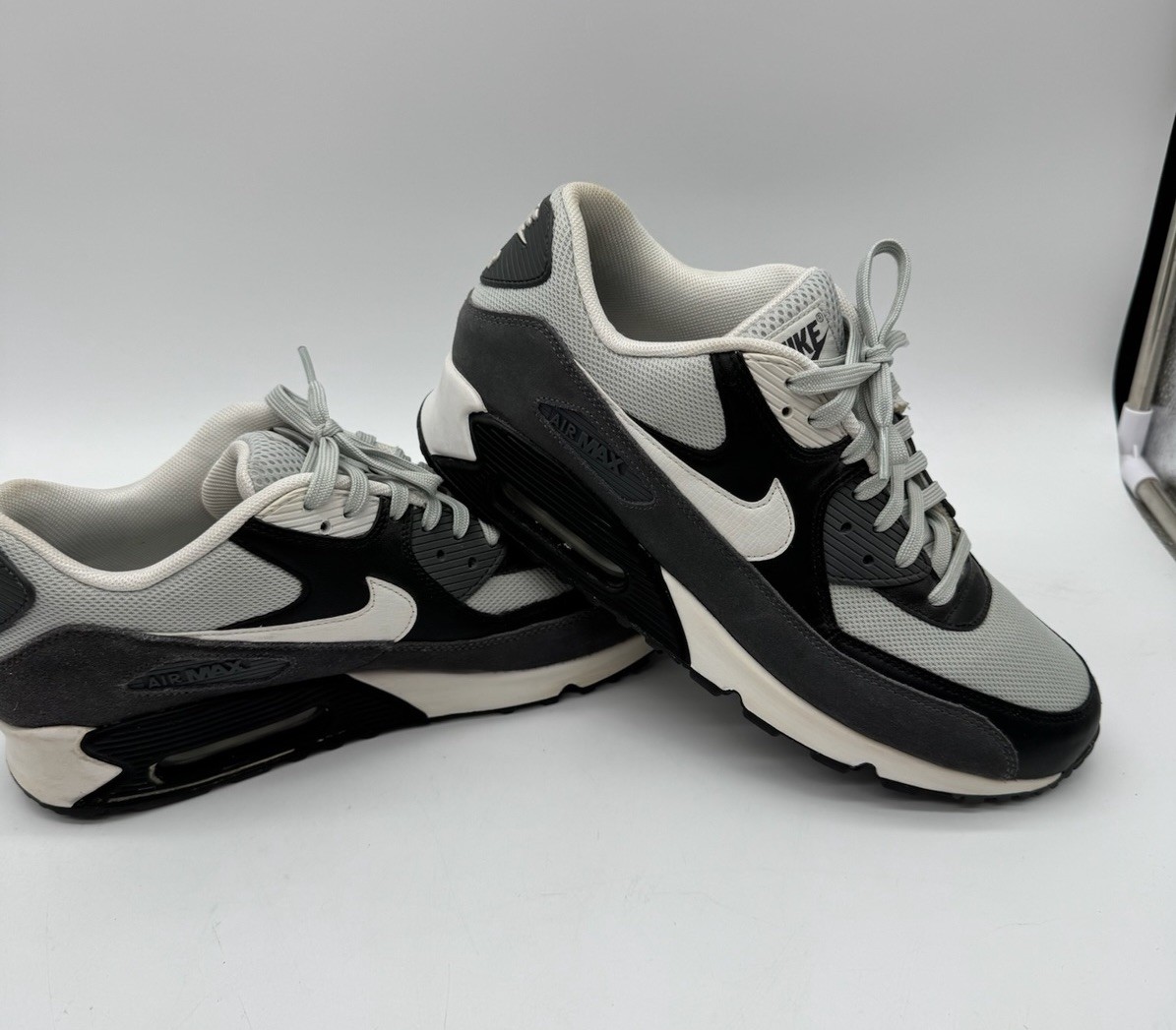 Nike Air Max 90 Iron Grey/Dark Smoke Grey Black and White Men's