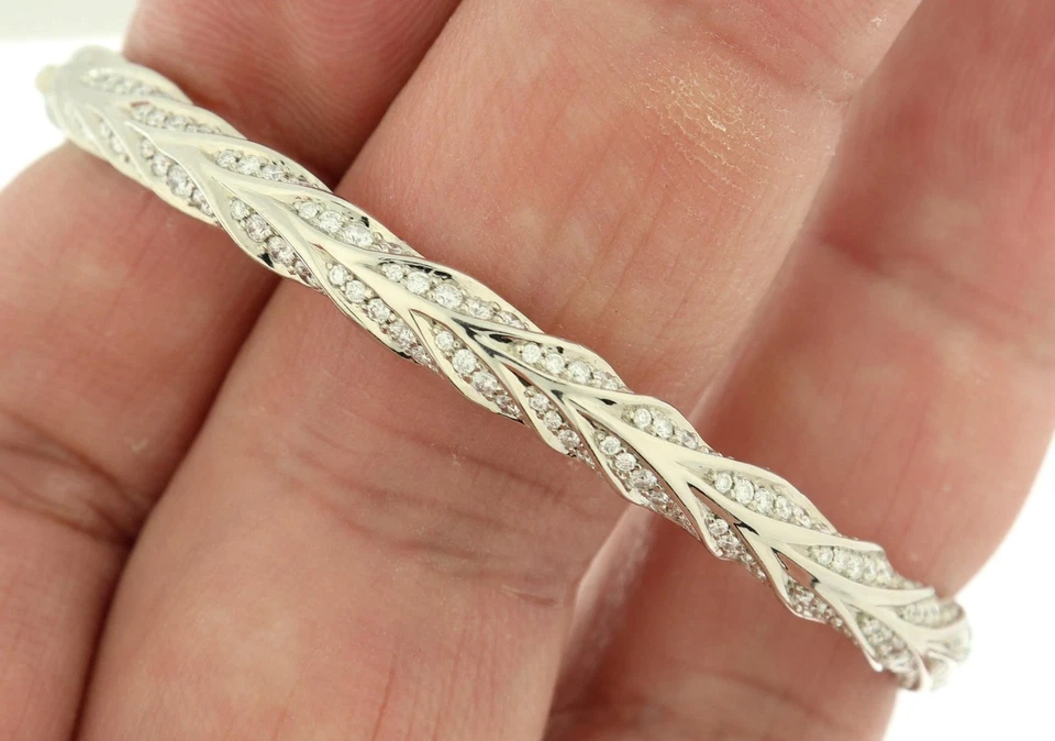 Kat Florence D Flawless 18k & 铂金钻石叶羽毛手链手镯 $30K — 第 2/4 张图片