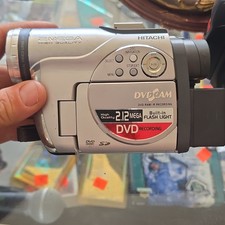 Hitachi DVDCam DVD-RAM/DVD-R/SD Handheld Camcorder 10x/240x 2.5in LCD