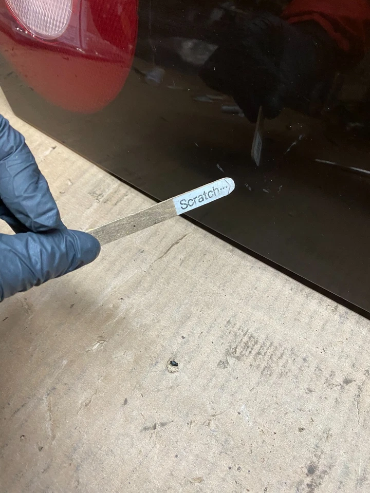 Luz trasera panel acabado central maletero Chevrolet Impala 2000-2004 U6431 DG Foto 4 de 4