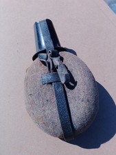 Gourde Allemande WW2 avec Housse et Quart Bakélite 