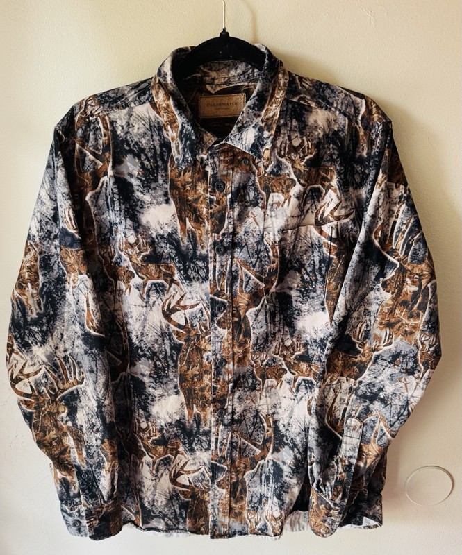 CLEARWATER OUTFITTERS Men’s Deer Buck Blue Button Down Long Sleeve Shirt-SIZE L