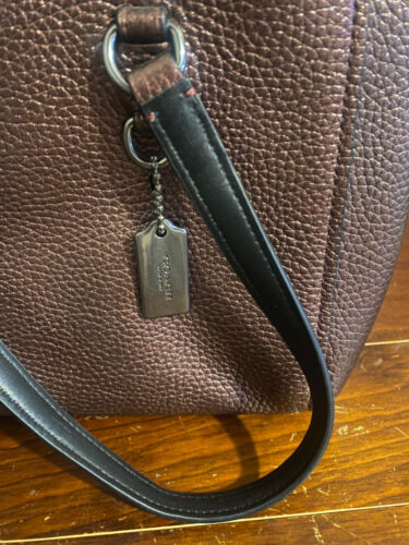 Coach Stanton Carryall 26 in Pebble Leather Metallic Burgundy 36877 - Picture 4 of 20