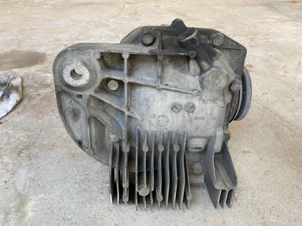 BMW 645CI 2005 cupé 4,4 L eje trasero caja diferencial 192 k millas 4 cilindros T Foto 4 de 4