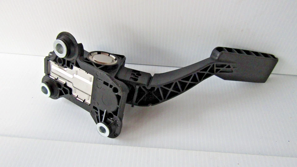 Sensor de pedal acelerador HONDA 17800-T5A-A01 se adapta a HONDA HR-V 2016 20222 Foto 4 de 4