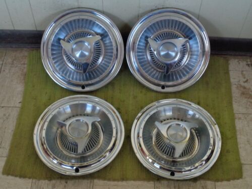 1963 Pontiac Spinner HUB CAPS 14" Set of 4 Wheel Covers 63 Bonneville Hubcaps - Picture 1 of 6