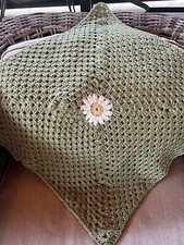 CRIB SIZE PRICE: Home Garden Cotton Daisy Blanket