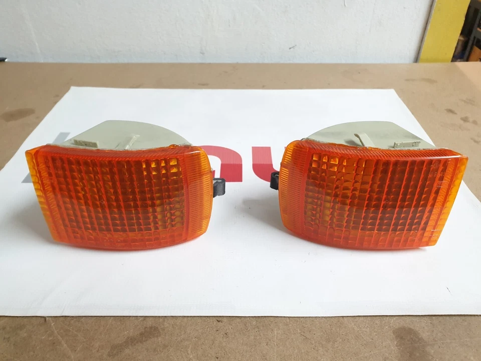 Juego de intermitentes originales Ford Escort RS Cosworth y Ford Sierra RS Cosworth ¡NUEVO! Foto 2 de 4