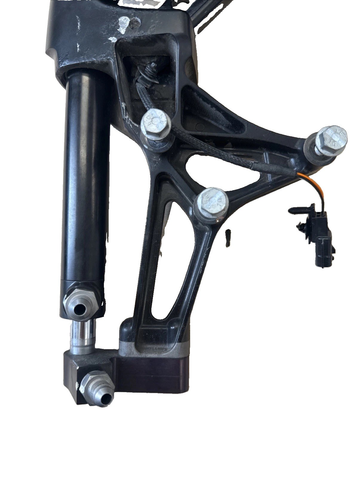 McLaren MP4-12C Right Active aero actuator P/N CP8700102