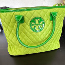 Tory Burch Tragetasche Leder grün gesteppt L...