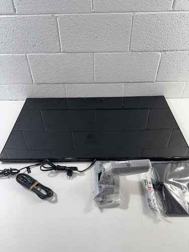 SAMSUNG 43-Inch M7 (M70D) Series 4K UHD Smart Monitor, LS43DM702UNXGO *READ*