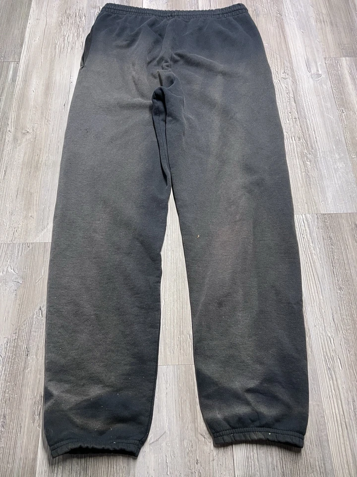 Pantalones deportivos negros desteñidos al sol vintage talla M grunge holgados degradados Opiumcore Foto 2 de 4