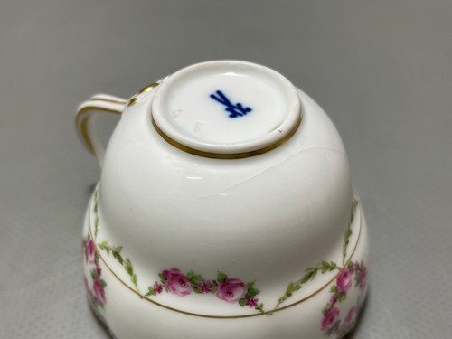 Meissen Gedeck 3-tlg. Tasse UT Teller A-Kante Blumenmalerei Rosen Gold 1.Wahl - Bild 14 von 24