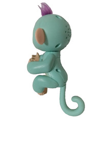 WowWee Kiki Fingerlings Glitter Monkey Interactive Baby Pet Turquoise