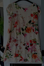 Sommerkleid Stufen beige mit Blumen neu Gr. 42