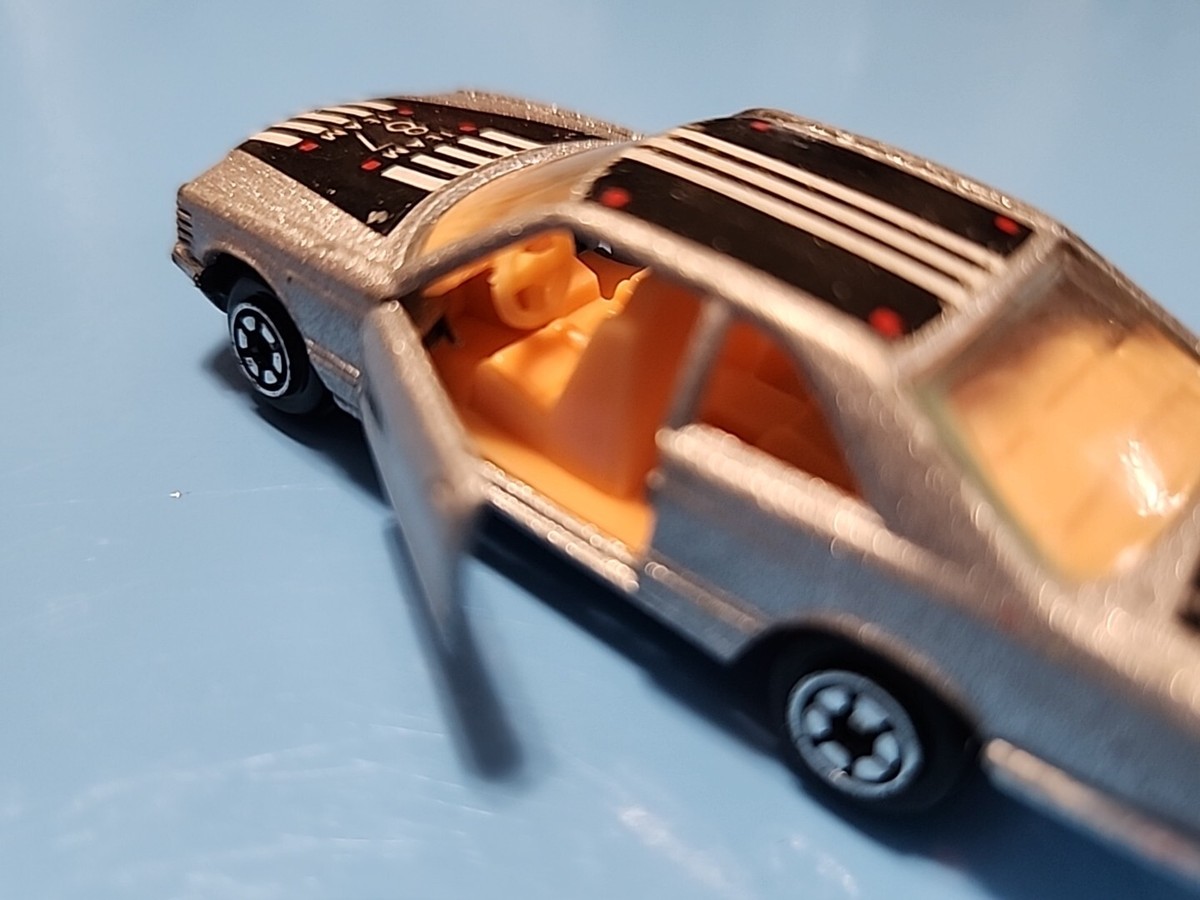 YATMING #1087 Silver MERCEDES BENZ 500 SEC #87 RALLY TEAM Diecast