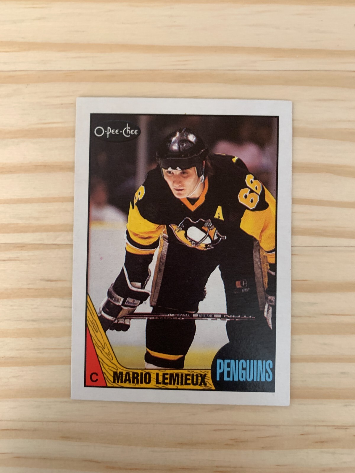 1987-88 O-Pee-Chee #15 Mario Lemieux - Pittsburgh Penguins (inv1)