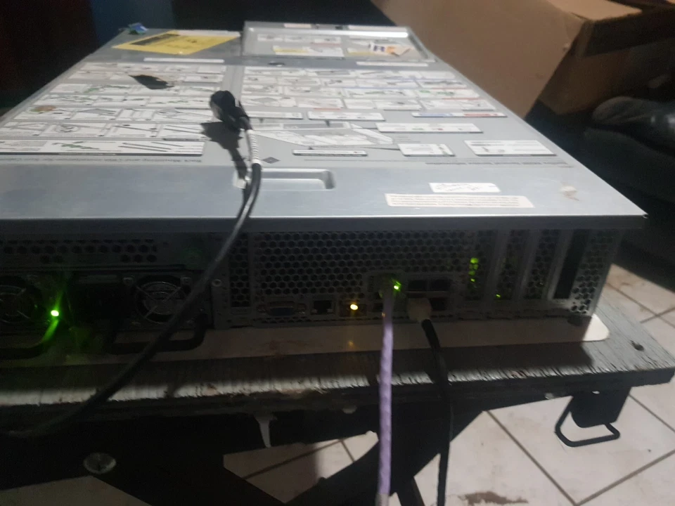 Sun Microsystems Oracle Netra X4200 2*2.Ghz CPU 32GB RAM 4*146GB SASDisk 2 Power - Image 4 of 4