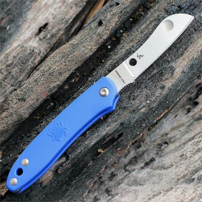 SC189PBL Spyderco Roadie Blue Plain N690 Blade Blue FRN handle Made Italy