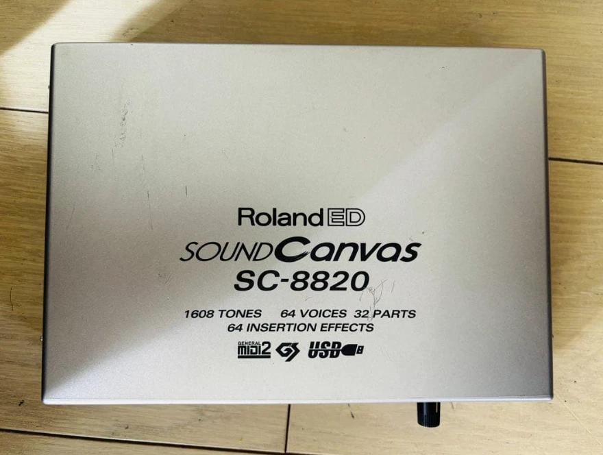 Roland SC-8820 SOUNDCanvas 1608 TONES 64 VOICES 32 PARTS 64 INSERTION EFFECTS - Image 3 of 4