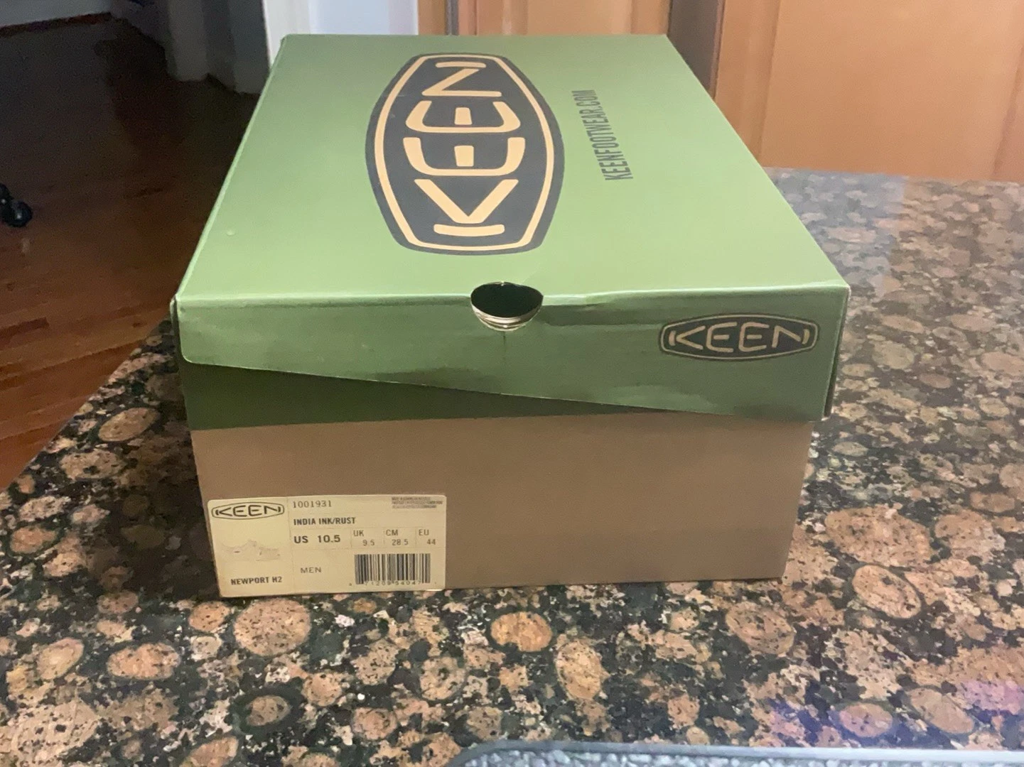 KEEN Men's Newport H2 1001931 Fishing Hiking Sandals India Ink/Rust, Size 10.5