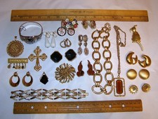 Vintage Jewelry Lot ALL Signed pins earrings bracelets Trifari Monet Sarah Cov+