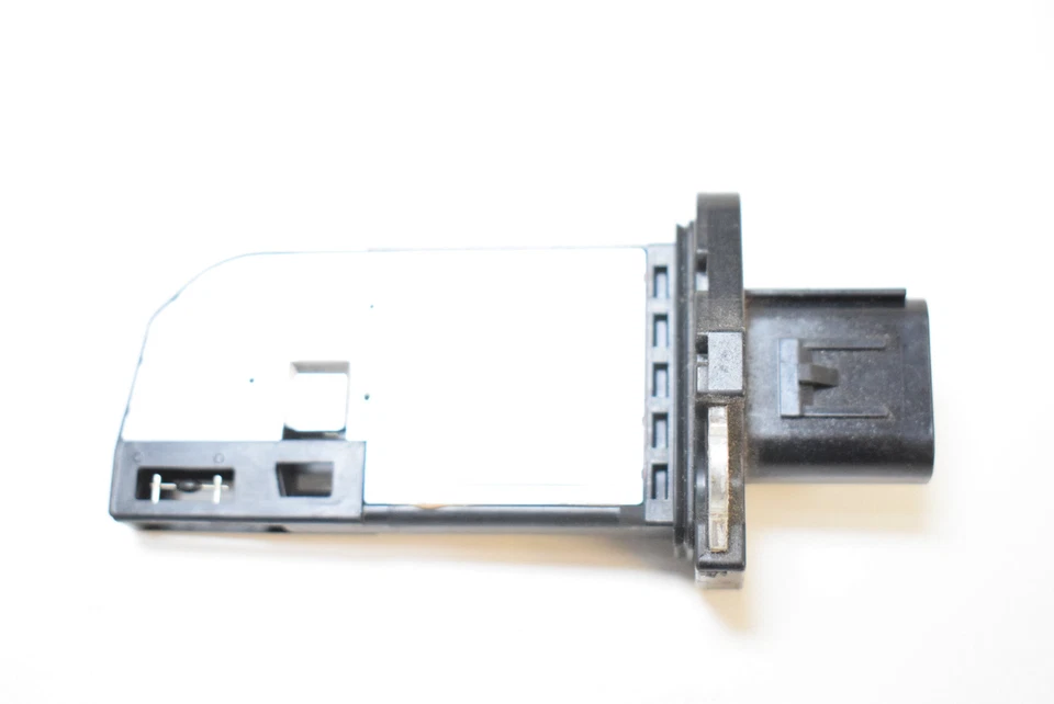 FORD TRANSIT CUSTOM Minibus / passenger 2016 Mass Air Flow Sensor MAF 8V2112B579 - Image 3 of 4