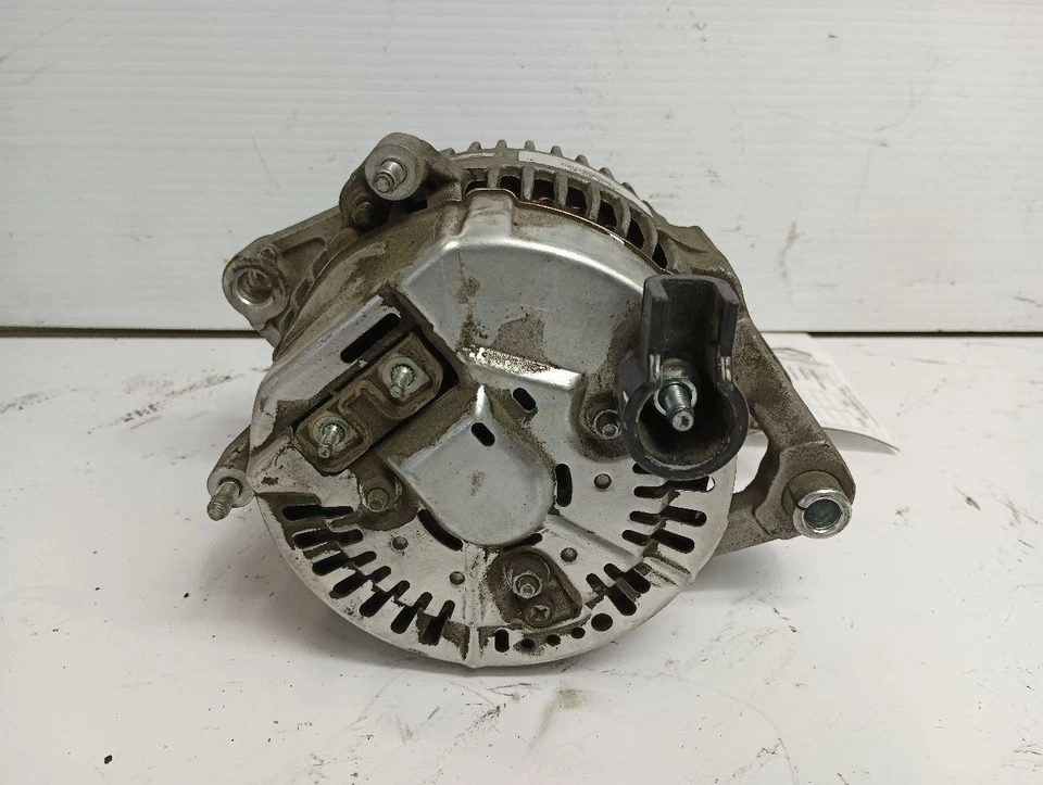 Alternador de 136 amperios de 1996 Dodge Ram 2500 5,9 L 12065033 Foto 4 de 4