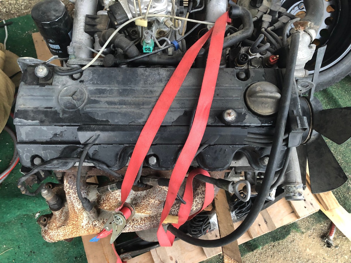 TOP Mercedes 190E M102 Motor komplett 137 Tkm 2.0 Nr. 102 962 10  