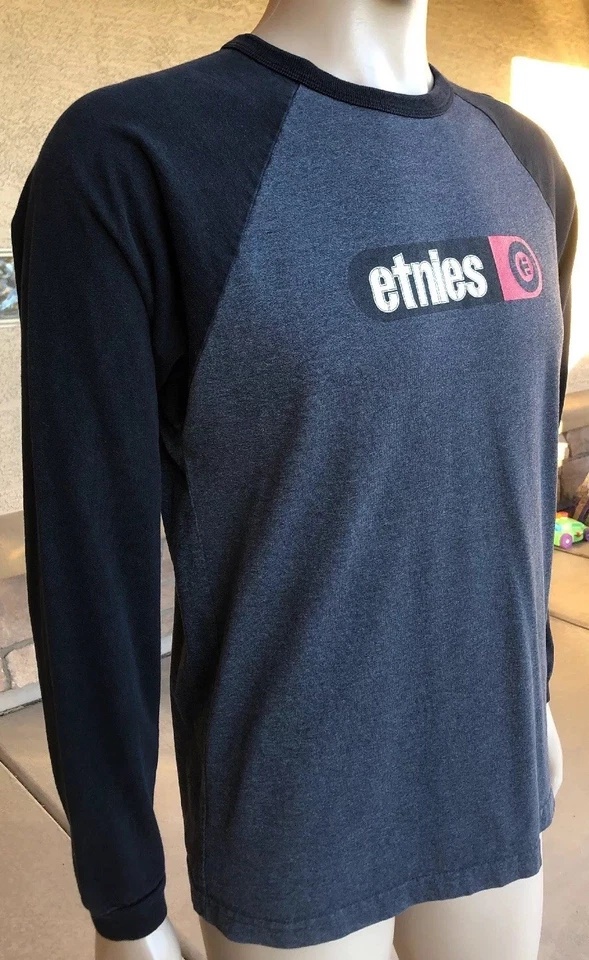 Camisa De Colección Años 90 Etnies Skateboard Snowboard L/S Hecha en EE. UU. Talla Mediana Punk Foto 2 de 4
