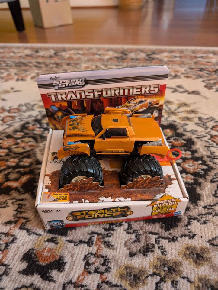 Transformers Stealth Force Big Hoss new unopened dark of the moon - Image 3 of 3