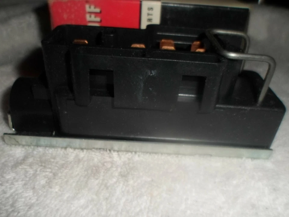 Nuevo interruptor de encendido NORS Niehoff AL138T reemplaza 5209891 en 1978-82 Omni Horizon Foto 4 de 4