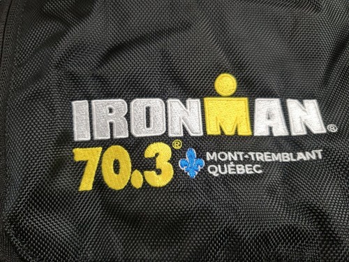 Mochila de eventos IRONMAN 70.3 Mont-Tremblant Quebec negra grande NUEVA - Imagen 4 de 7