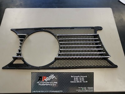 Alfa Romeo 1750 Right Mask Grille