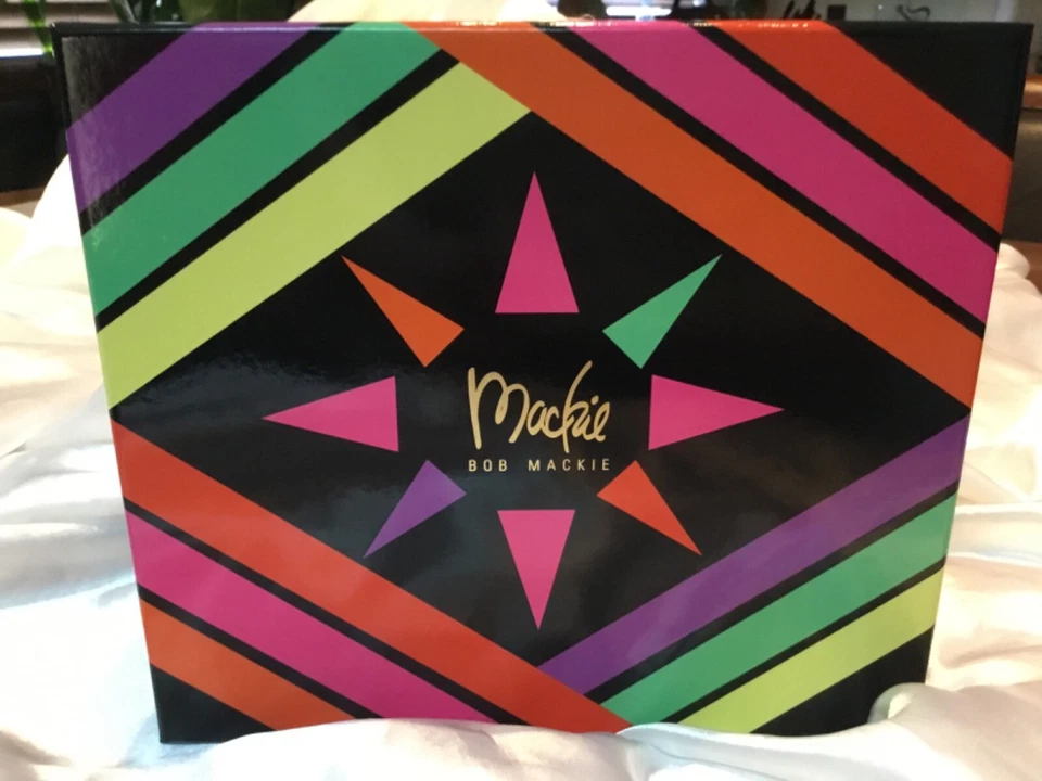 Bob Mackie Perfume gift set - Image 4 of 4