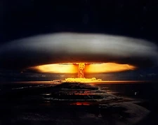 BAKER NUCLEAR BOMB TEST 8X10 PHOTO WWII PICTURE UNDERWATER BLAST ATOMIC CLOUD