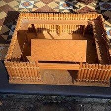 Vintage Lead Soldiers Britains John Hillco Timpo Wooden Fort