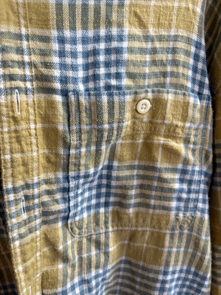 Camisa American Eagle para mujer pequeña amarilla a cuadros con capucha abotonada franela informal Foto 3 de 4