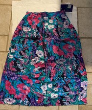 Vintage Pull On Floral Rayon Skirt Size 12 Made in USA
