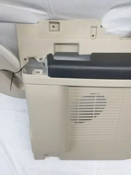 2009 FORD F-350 SUPER DUTY XLT Passenger Side Right Rear Inner Door Trim Panel - Imagem 2 de 4