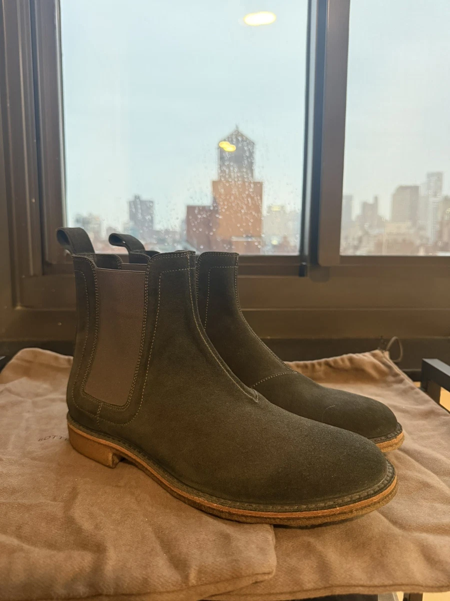 Bottega Veneta Suede Desert Boots for Men for Sale | Shop  display picture 3