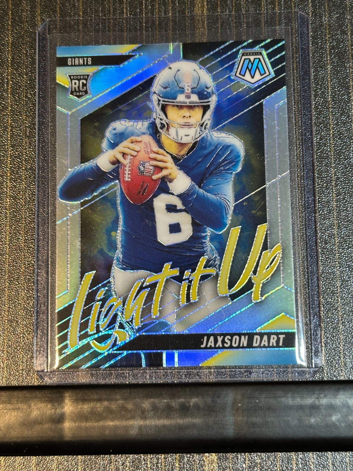 2025 Mosaic Jaxson Dart - Light it Up Silver Prizm